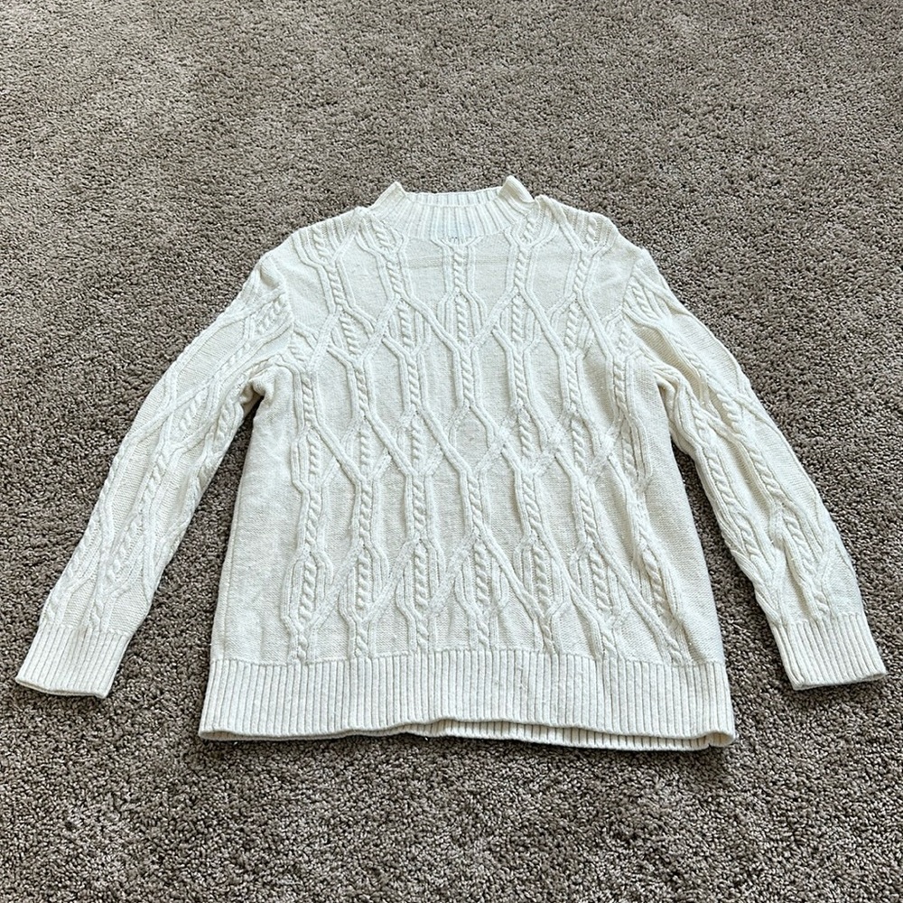 Banana Republic XL Fisherman Cable-Knit Sweater - Cream